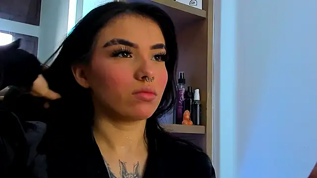 isabella hv online show from June 20, 6:54 pm
