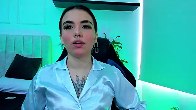 isabella hv online show from June 27, 5:29 pm