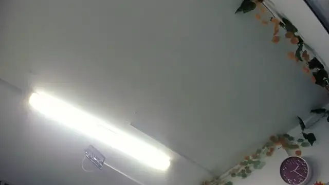 Snapshot of LilaVelvet chatting on May 20, 7:09 pm LilaVelvet online show from May 20, 7:09 pm