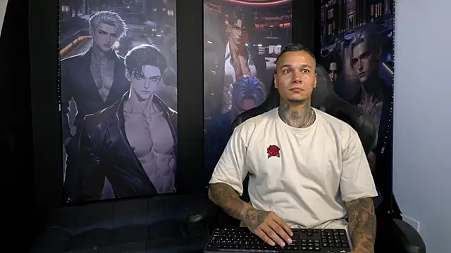 Snapshot of damian_becker chatting on April 20, 10:55 pm damian becker online show from April 20, 10:55 pm