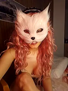 lilianroses online show from April 30, 6:36 pm