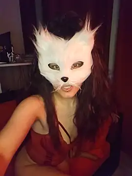 lilianroses online show from May 19, 7:31 pm