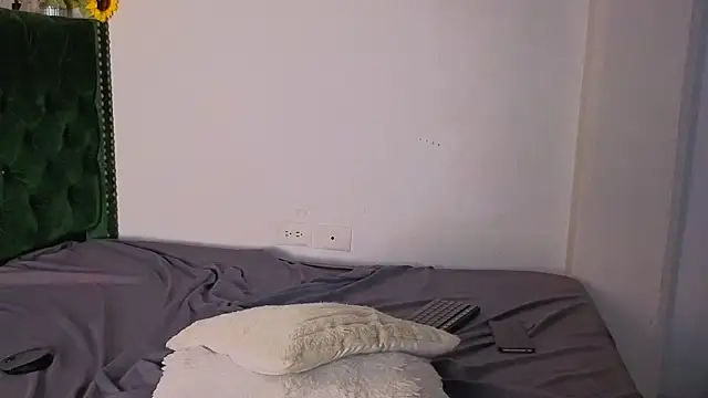Snapshot of Zayn_Moretti chatting on June 26, 5:23 am Zayn Moretti online show from June 26, 5:23 am