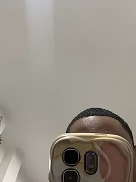 Juan esteban7 online show from April 18, 1:20 am