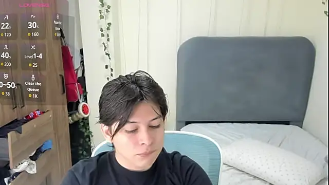 Snapshot of Felixzyn chatting on May 3, 7:09 pm Felixzyn online show from May 3, 7:09 pm