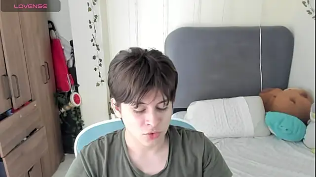 Snapshot of Felixzyn chatting on May 28, 7:00 pm Felixzyn online show from May 28, 7:00 pm