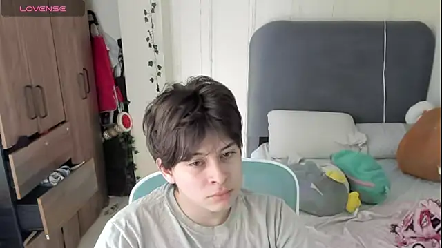 Snapshot of Felixzyn chatting on May 29, 7:01 pm Felixzyn online show from May 29, 7:01 pm