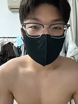 Snapshot of Ycen_ chatting on June 26, 5:17 pm Ycen online show from June 26, 5:17 pm