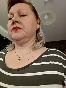 I amVeronicle online show from May 29, 5:05 am