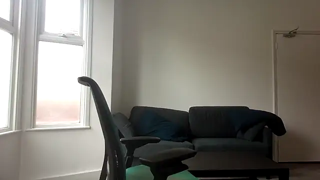 frenchbdmaninlondon online show from May 3, 12:11 pm