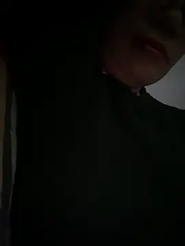  Sara pusy online show from May 10, 5:56 am