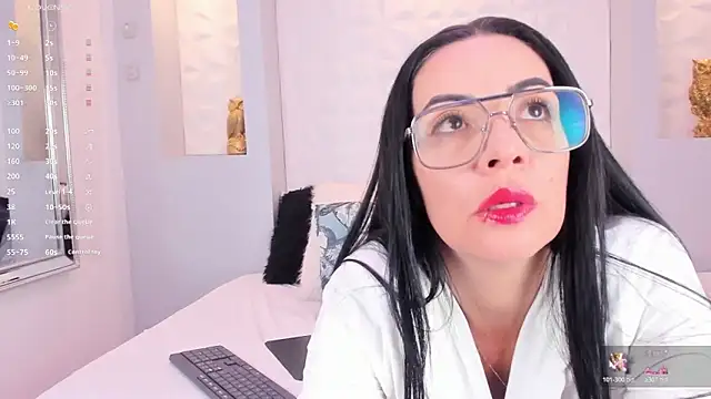 DannaPerea online show from April 27, 11:58 pm