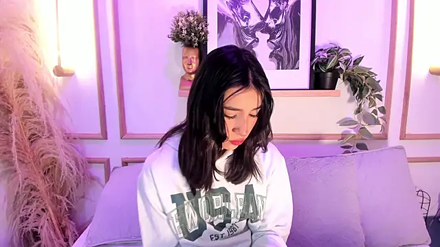Nanami  online show from May 12, 1:08 pm