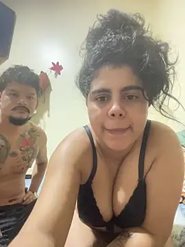 Snapshot of Carolina_caro chatting on May 14, 3:24 am Carolina caro online show from May 14, 3:24 am