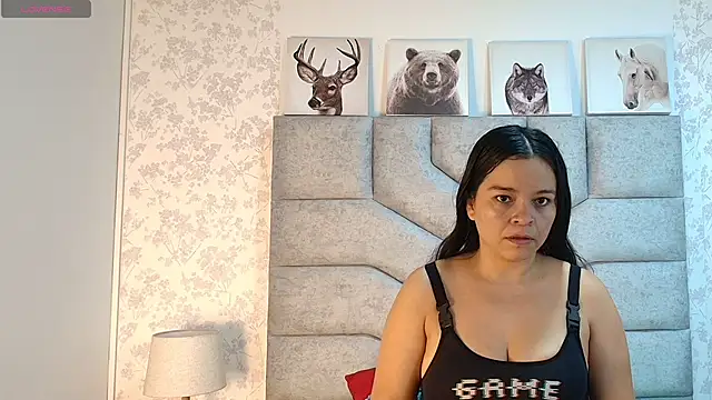 Snapshot of fernanda_not_swee chatting on May 14, 3:19 pm fernanda not swee online show from May 14, 3:19 pm
