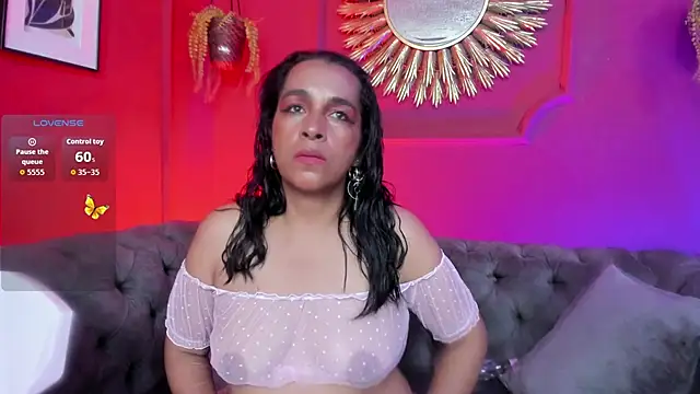 Rosie Stone online show from May 28, 3:37 am
