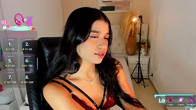 Snapshot of CALIOPE_777 chatting on May 20, 2:34 pm CALIOPE 777 online show from May 20, 2:34 pm