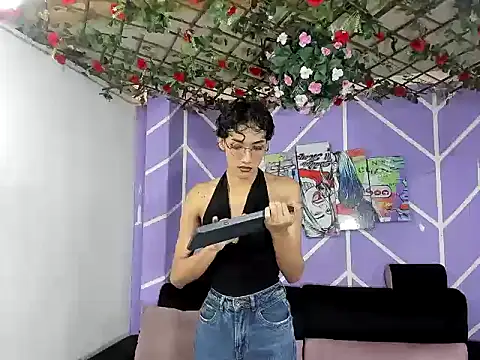 DAHNE HOT  online show from June 28, 12:44 pm