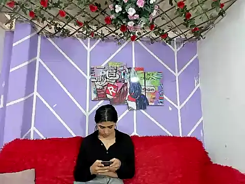 DAHNE HOT  online show from July 18, 1:26 pm