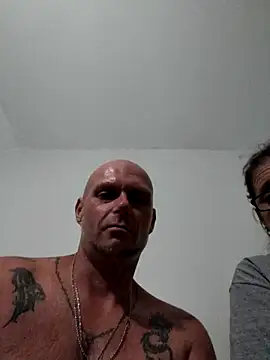 Snapshot of thatgoodmattgood chatting on July 11, 6:38 am thatgoodmattgood online show from July 11, 6:38 am