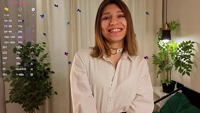 Snapshot of NadiaFabroquez chatting on May 18, 11:05 am NadiaFabroquez online show from May 18, 11:05 am