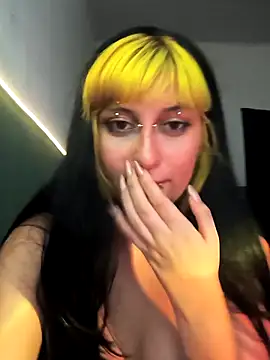 Lola bunnyboll online show from April 19, 4:56 am