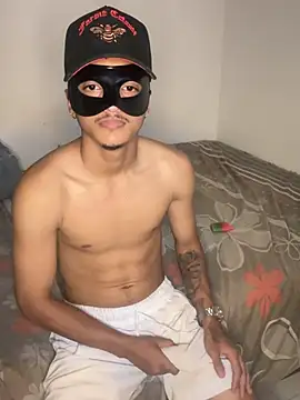 stivenblossom online show from April 19, 7:29 am