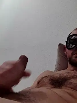 Snapshot of ifyouwant25 chatting on December 4, 9:46 pm ifyouwant25 online show from December 4, 9:46 pm