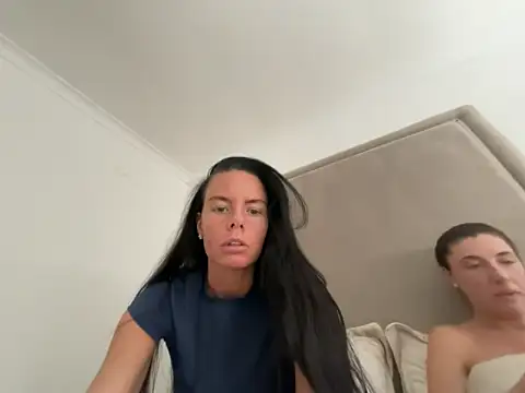 Cleoluxex online show from May 10, 3:28 pm