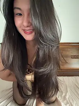Snapshot of dearBeibeii chatting on May 19, 2:18 am dearBeibeii online show from May 19, 2:18 am