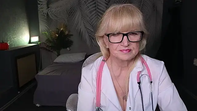 Dr Mireille online show from May 8, 7:25 am