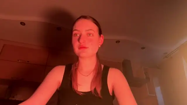 Lisanta online show from May 14, 4:36 pm