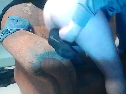 Snapshot of Barloo chatting on January 24, 12:31 am Barloo online show from January 24, 12:31 am