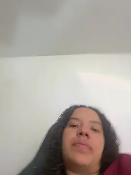 Snapshot of NereaAndAisha chatting on May 17, 2:42 am NereaAndAisha online show from May 17, 2:42 am