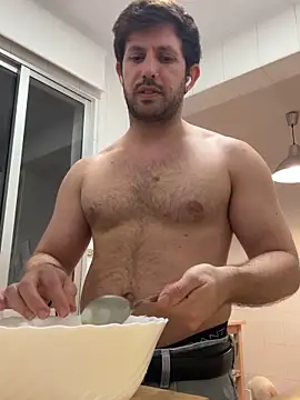 Snapshot of MathiasBellucci chatting on May 5, 9:01 pm MathiasBellucci online show from May 5, 9:01 pm
