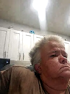Snapshot of smokinhotshorty chatting on July 16, 4:24 pm smokinhotshorty online show from July 16, 4:24 pm