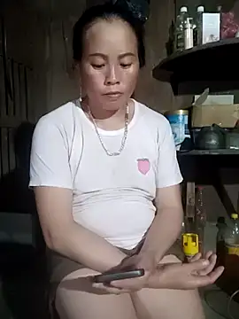 phuongtrinh1 online show from July 9, 12:31 pm
