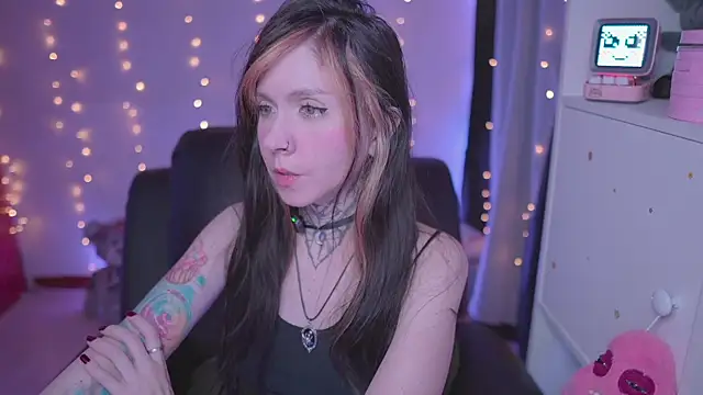 -VKatt online show from May 4, 3:24 am
