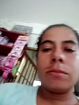Snapshot of Tuconejita1220 chatting on May 5, 10:51 pm Tuconejita1220 online show from May 5, 10:51 pm