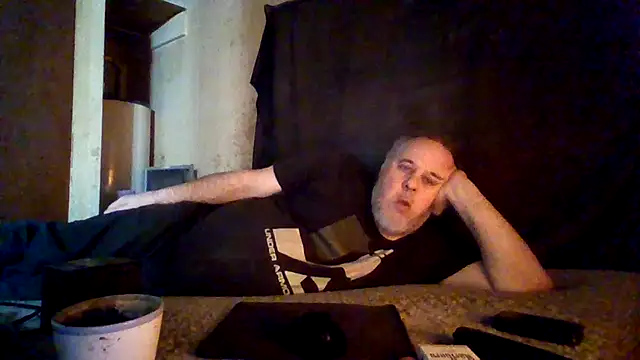 Nightshade1195 online show from April 24, 5:15 pm