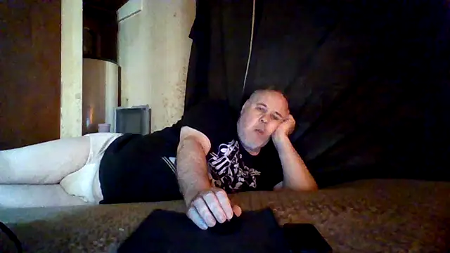 Nightshade1195 online show from May 25, 5:08 pm