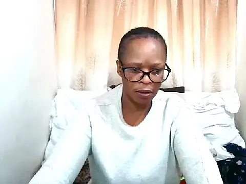Ebony Bloom69 online show from May 7, 5:02 am