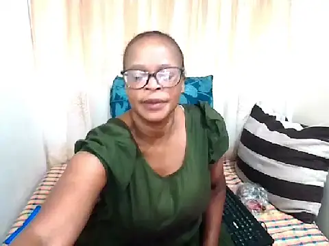 Ebony Bloom69 online show from May 24, 5:01 am