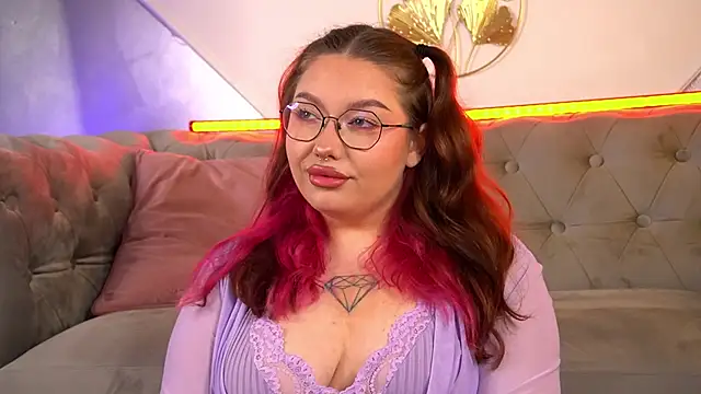 SinfullAngel online show from May 1, 4:17 am