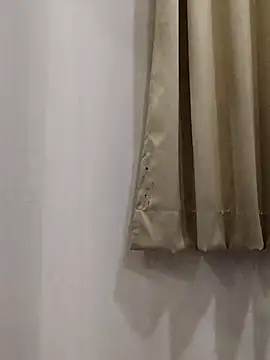 Snapshot of lovelyrosewifey chatting on June 24, 1:43 pm lovelyrosewifey online show from June 24, 1:43 pm