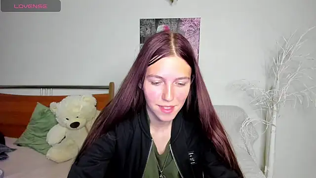 Snapshot of MaryRapunzel chatting on April 25, 7:11 pm MaryRapunzel online show from April 25, 7:11 pm