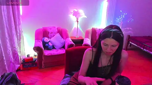 Snapshot of MaryRapunzel chatting on May 15, 7:10 pm MaryRapunzel online show from May 15, 7:10 pm