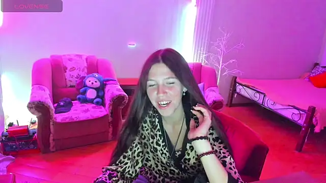 Snapshot of MaryRapunzel chatting on May 27, 8:39 pm MaryRapunzel online show from May 27, 8:39 pm