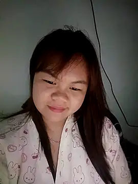 Truxcy1 online show from April 26, 5:54 pm