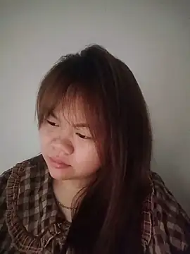 Truxcy1 online show from May 19, 1:33 am